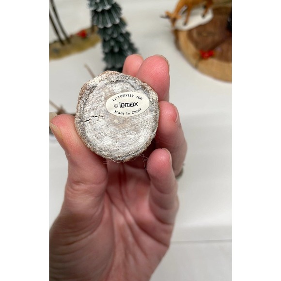 Beautiful miniature winter scene accessories - Picture 5 of 9